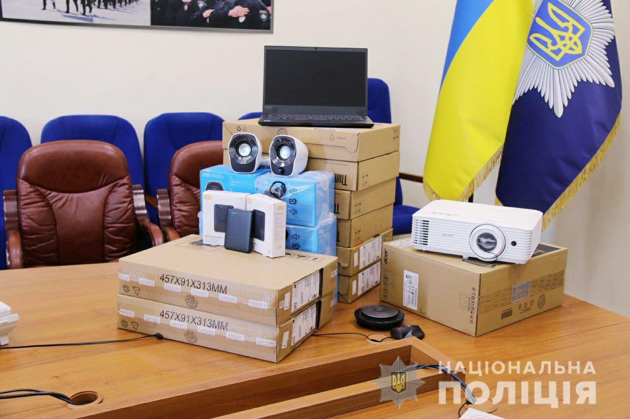 Територіальні підрозділи Київщини отримали нове технічне обладнання від Консультативної місії ЄС в Україні&nbsp;