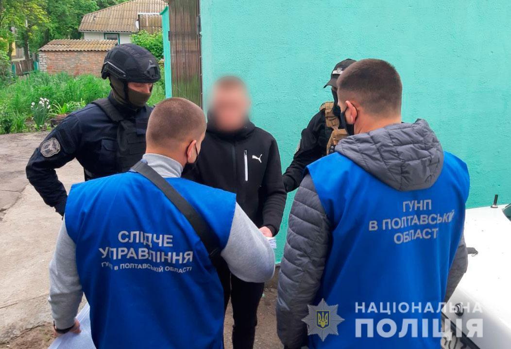 На Полтавщині поліція викрила злочинну групу на чолі з кримінальним авторитетом, причетну до замаху на замовне вбивство