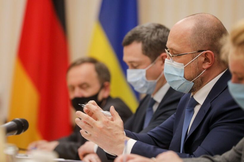 Шмигаль розповів спецпосланнику уряду ФРН про децентралізацію