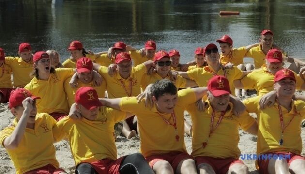 На пляжах Києва працюватимуть 120 лайфгардів на 26 рятувальних постах