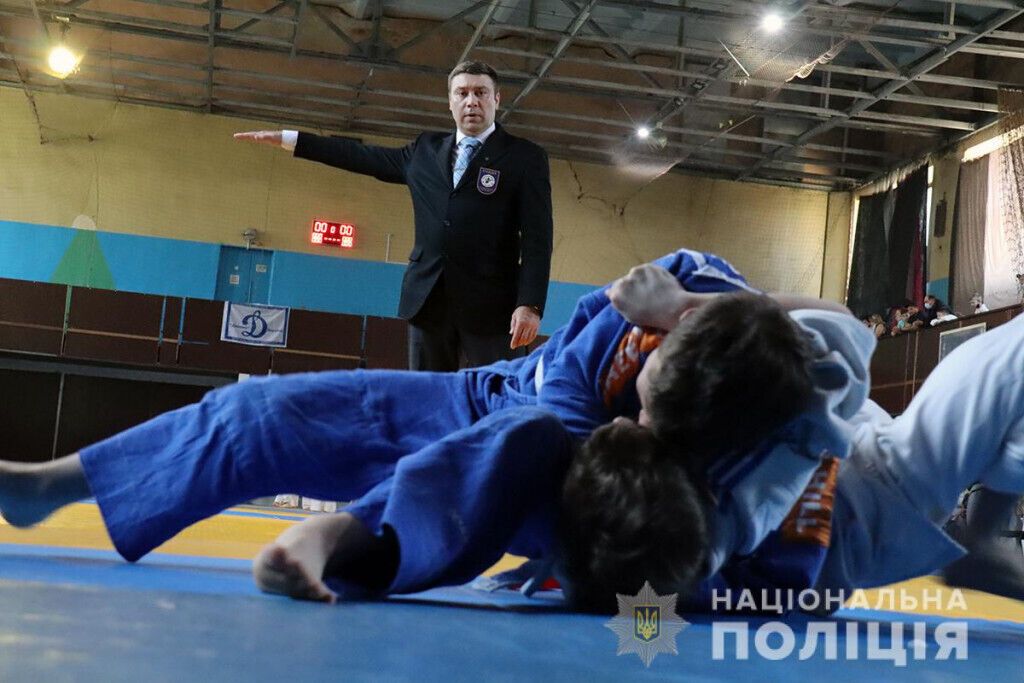 Діти, які тренуються під егідою поліції Донеччини, взяли 15 призових місць на всеукраїнському турнірі з дзюдо