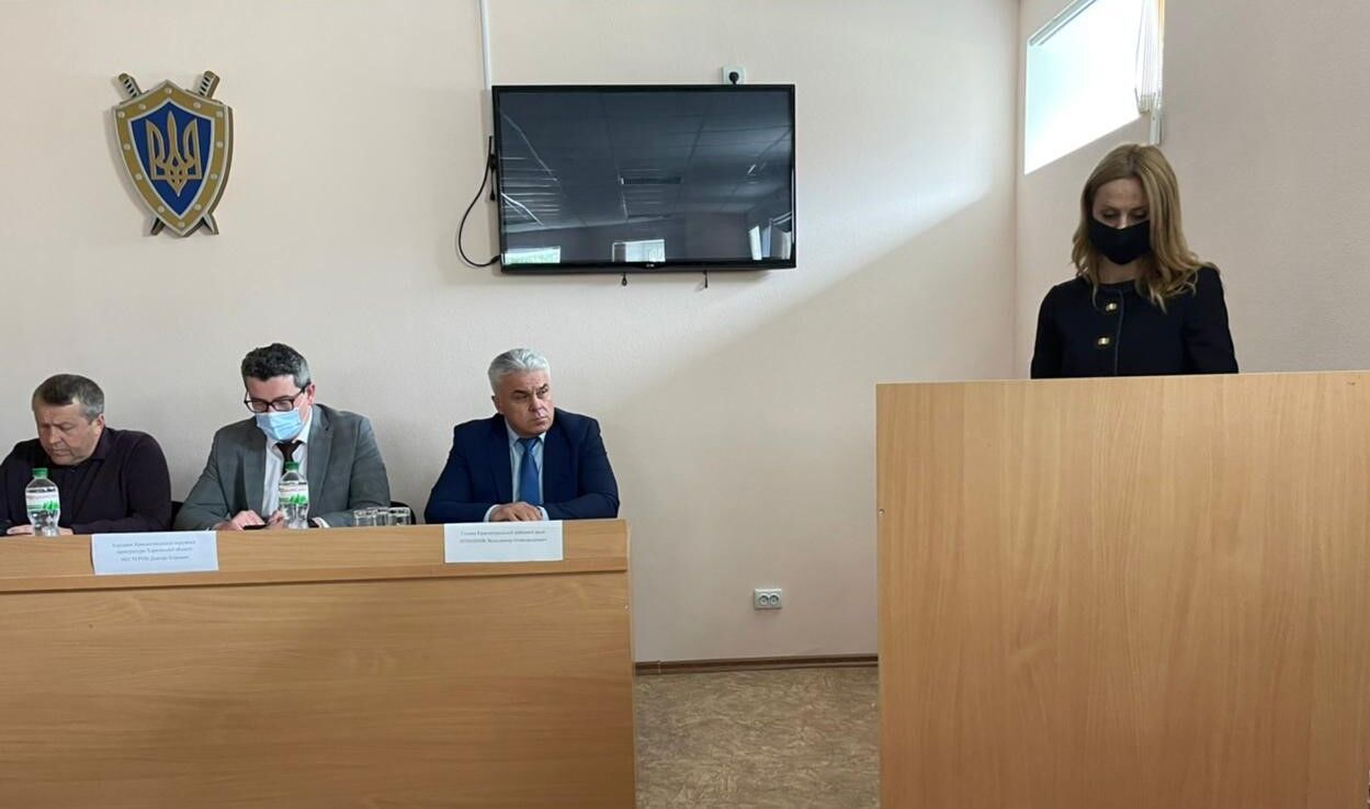 У Красноградській окружній прокуратурі Харківської області обговорили стан додержання вимог законодавства в екологічній сфері (ФОТО)