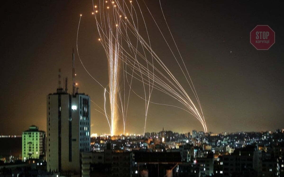  Фото з відкритих джерел