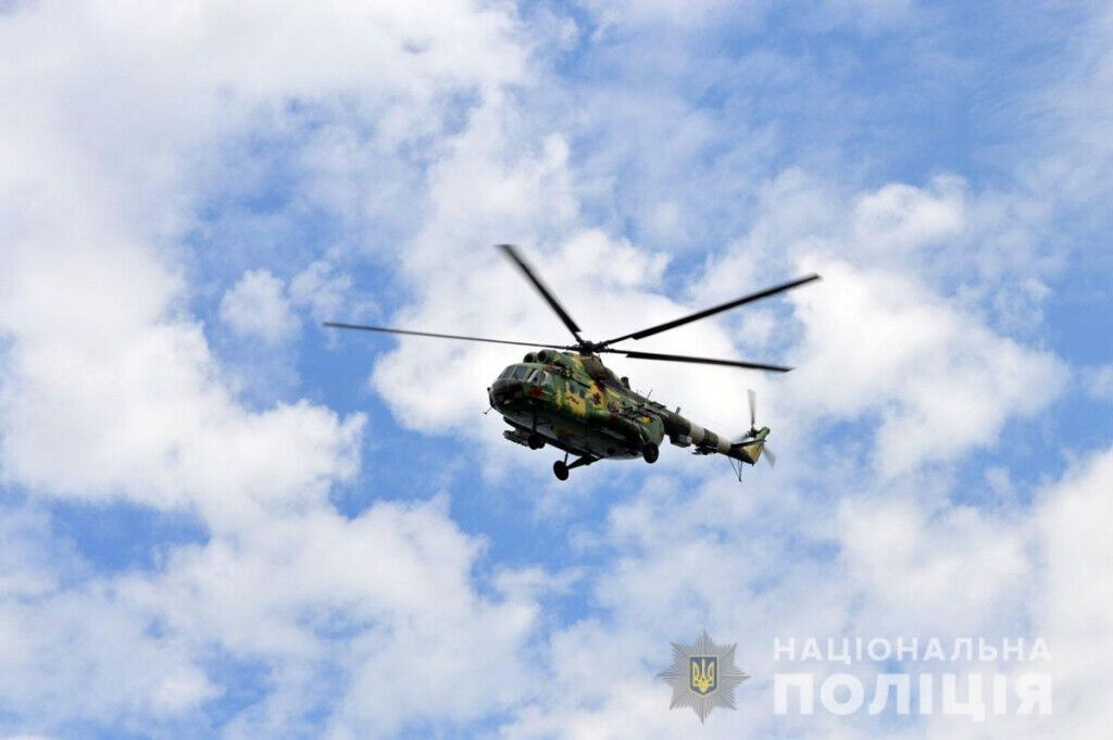 Поліцейські вшанували пам'ять захисників України, які загинули у збитому гелікоптері під Слов’янськом