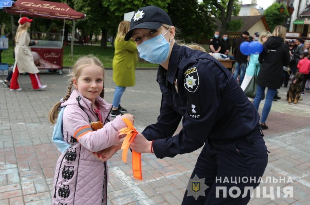 У Вінниці поліцейські облаштували локації, де навчали дітей безпеці на дорозі