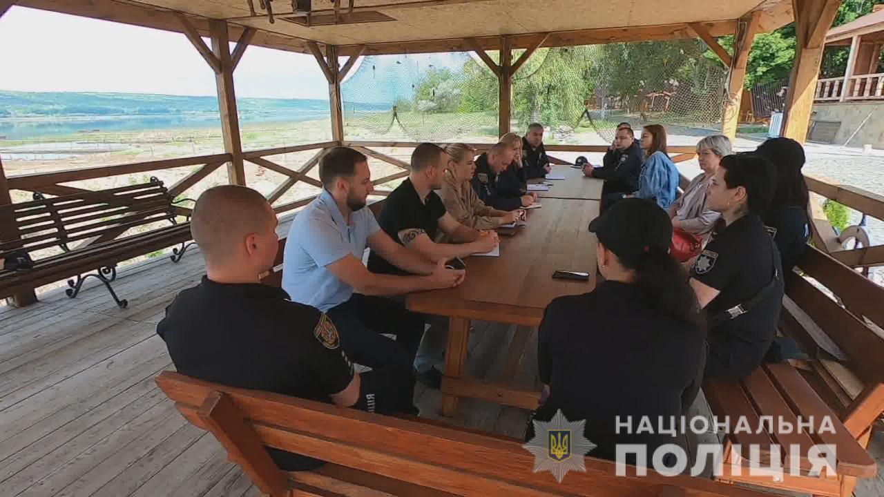 Обласна поліція у складі робочої групи промоніторила у Знам’янській територіальній громаді на Одещині стан дотримання прав дітей