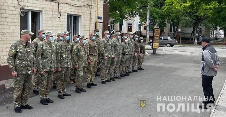 Керівництво поліції Одещини зустрілося з бійцями підрозділу «Шторм» у зоні проведення Операції об’єднаних сил
