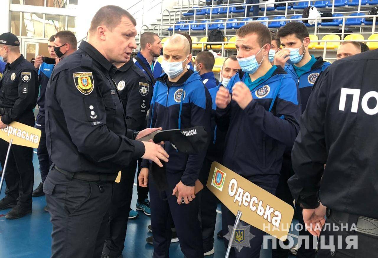 Збірна поліції Одещини повертається з чемпіонату Національної поліції з самбо з бронзовою нагородою