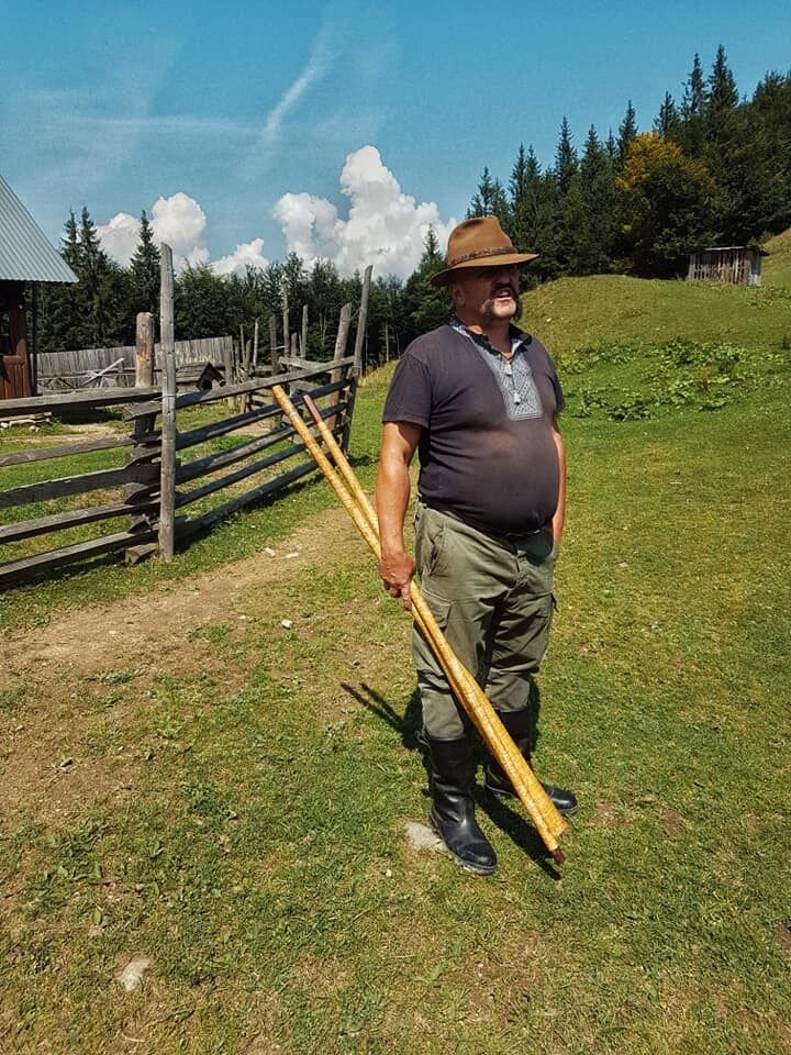 У Карпатах відновили кінні мандрівки та фотополювання