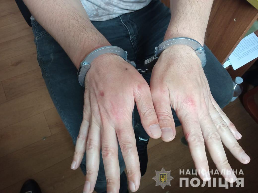 До восьми років позбавлення волі загрожує іноземцю за пограбування одесита