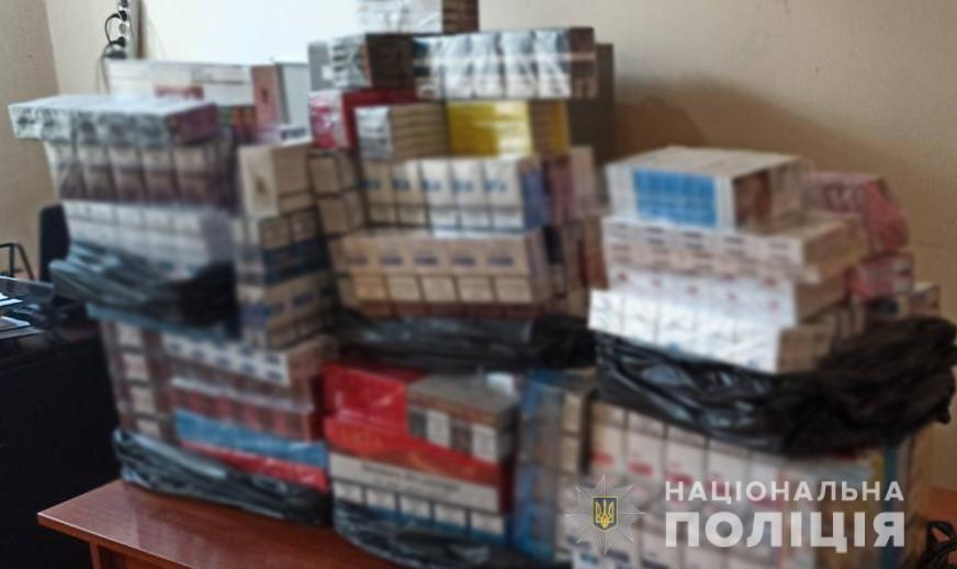Одеські поліцейські притягують до відповідальності п’ятьох реалізаторів безакцизних тютюнових виробів