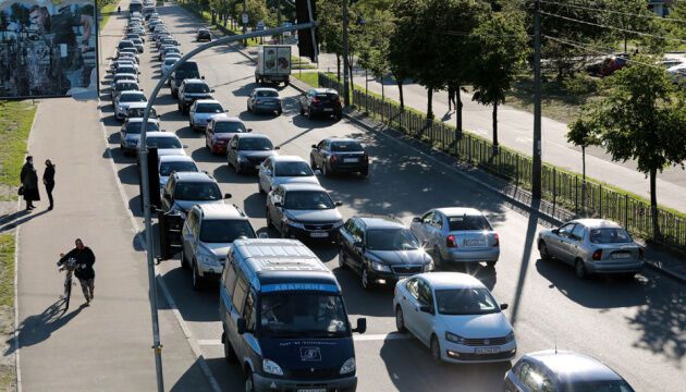 Журналістами року в Укрінформі стали Юлія Байрачна і Геннадій Мінченко