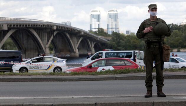 Журналістами року в Укрінформі стали Юлія Байрачна і Геннадій Мінченко