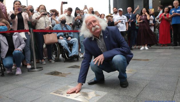 Журналістами року в Укрінформі стали Юлія Байрачна і Геннадій Мінченко