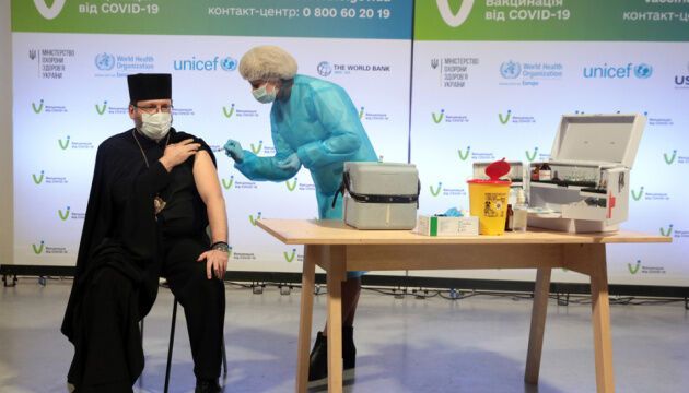 Журналістами року в Укрінформі стали Юлія Байрачна і Геннадій Мінченко