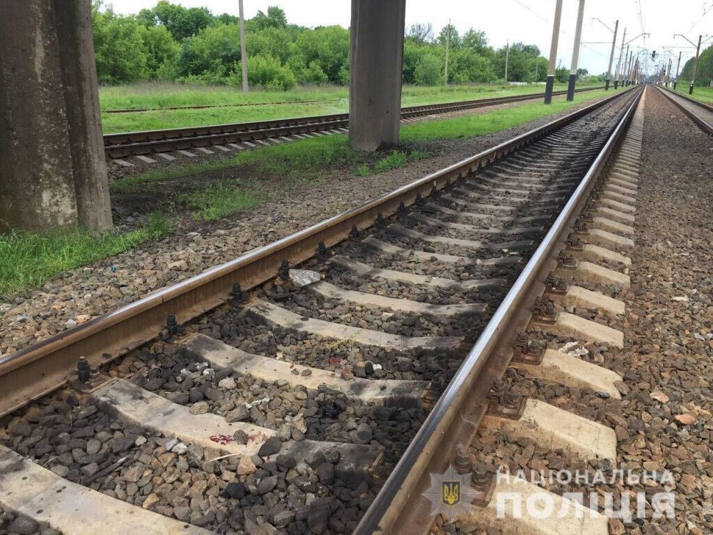 Поліція встановлює обставини травмування дитини на залізничній колії у Покровську