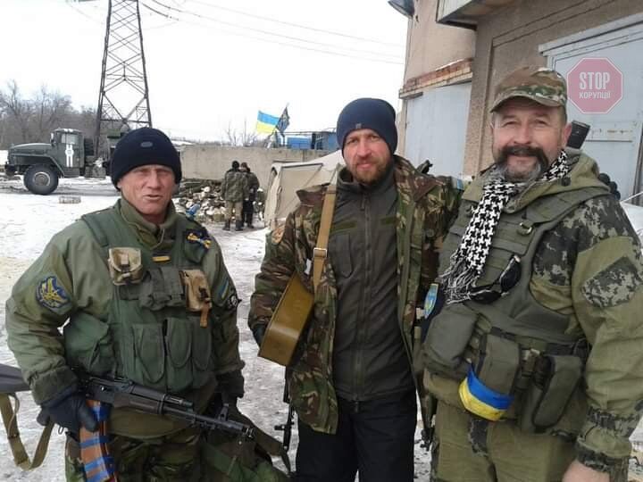  Микола Джоган на передовій. Фото: особистий архів
