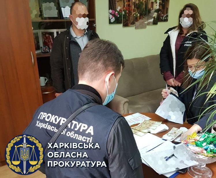 Корупція в органах поліції: судитимуть начальника сектору ГУНП в області та його спільника (ФОТО)