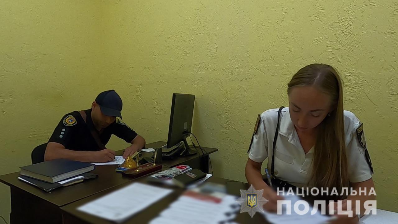 В Одесі співробітники туристичної поліції викрили 18-річного юнака з Ізмаїла у наркозлочині