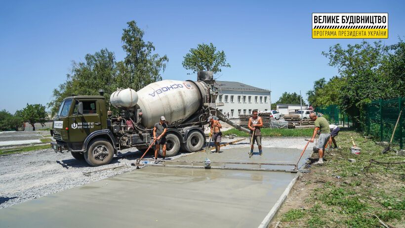У Маріуполі оновлюють найстаріший дитсадок - відео