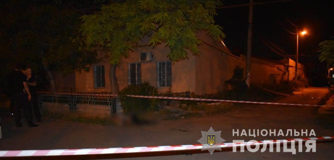 Поліцейські затримали 51-річного одесита за підозрою у вбивстві співмешканця своєї сестри