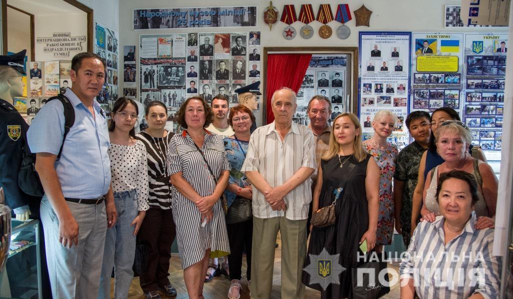 Досвідом збереження історії правоохоронних органів музейники поліції Одещини поділилися з освітянами з республіки Казахстан