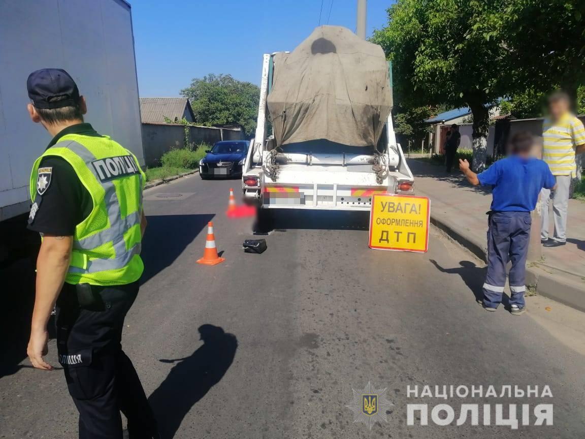 Одеські поліцейські встановлюють обставини наїзду на пішохода