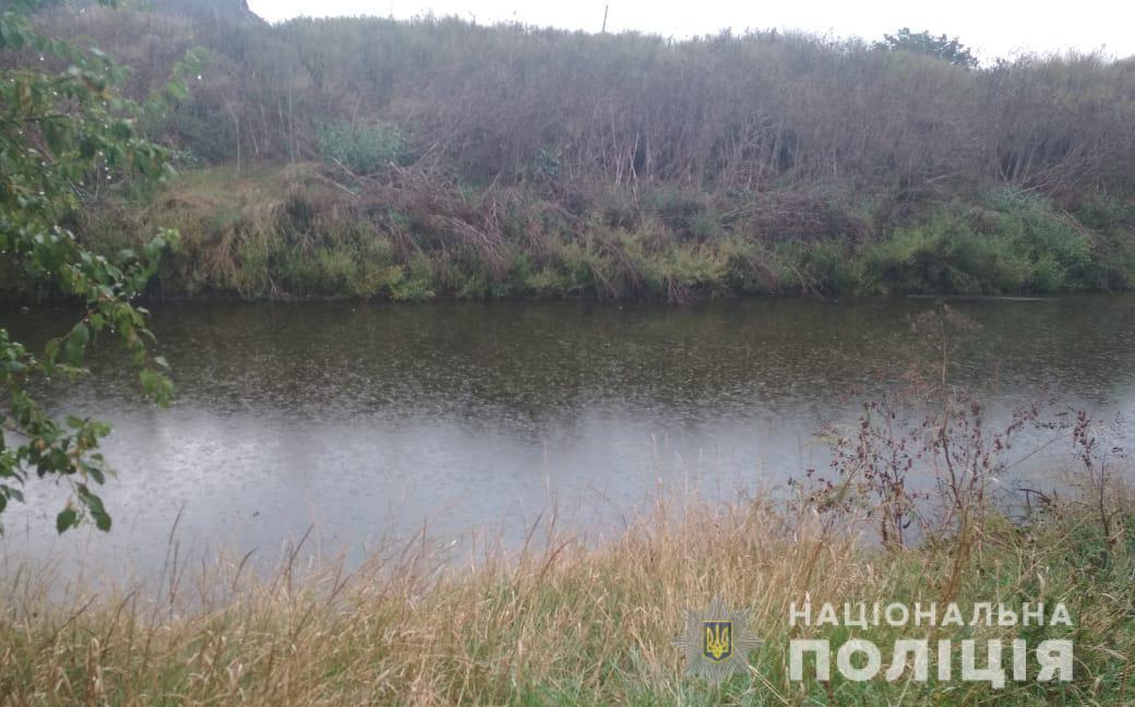 Поліцейські Білгород-Дністровського району повернули додому трирічного хлопчика, який загубився