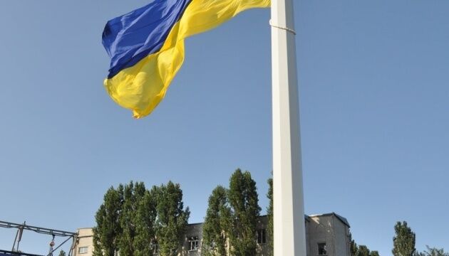 Український флот від Болграда до Маріуполя водночас зі всією країною підняв Прапор