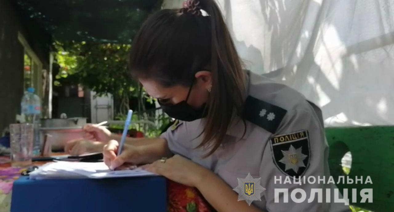 Поліцейські встановлюють обставини травмування малолітнього жителя Одеського району