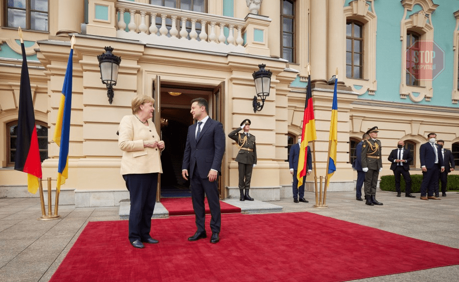  Президент Украины Владимир Зеленский и канцлер Германии Ангела Меркель Фото: ОПУ