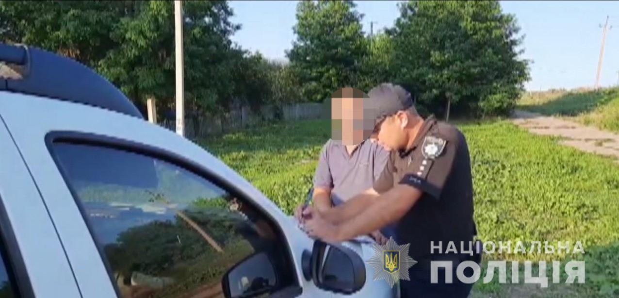 На Одещині заарештували 36-річного жителя Кіровоградської області за підозрою у вбивстві пенсіонера з Подільського району та підприємця з Вінниччини
