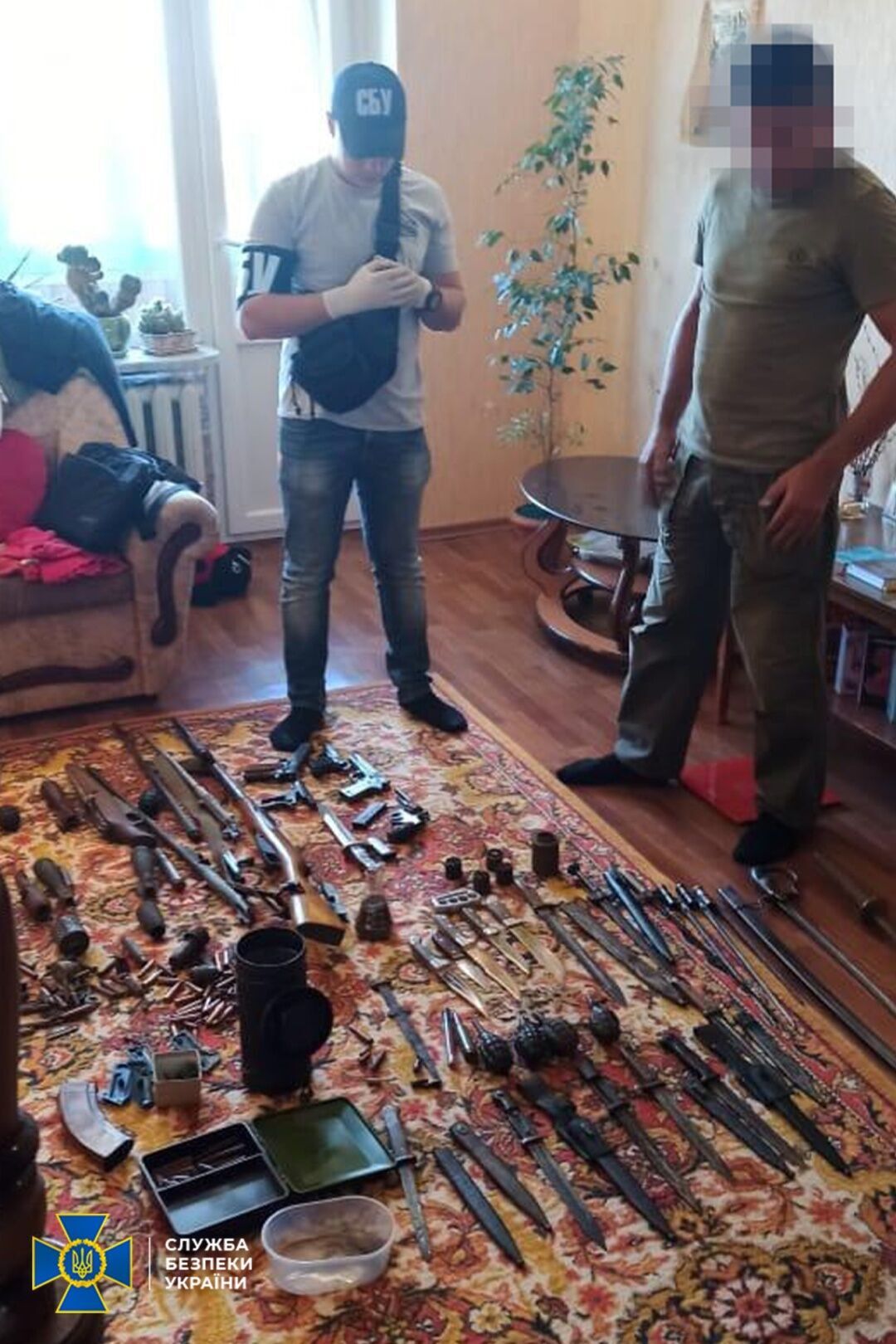 На Кіровоградщині «чорний археолог» продавав зброю часів Другої світової