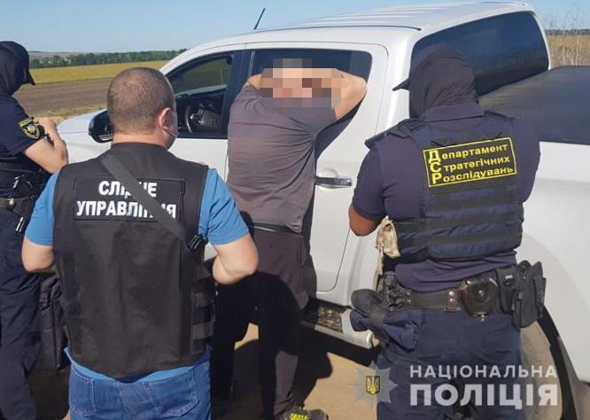 Одеські поліцейські затримали злочинне угруповання «чорних» лісорубів на чолі з депутатом міськради