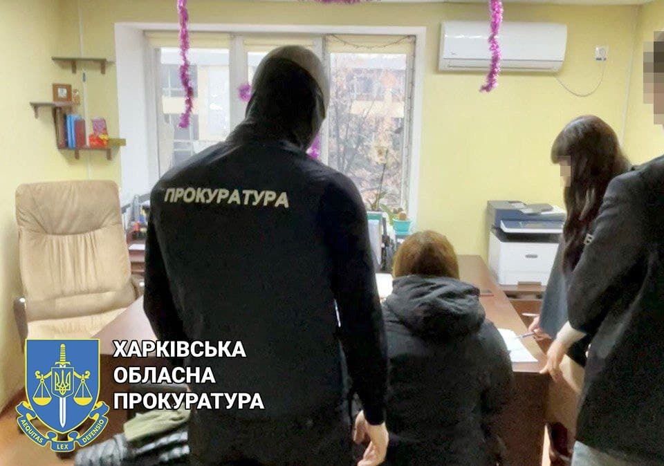 Фальсифікація матеріалів кримінального провадження — повідомлено про підозру поліціянтці (ФОТО)
