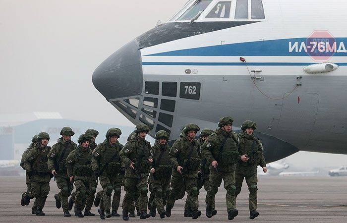  Перші літаки з російськими військовими повернулися з Казахстану Фото: ТАСС