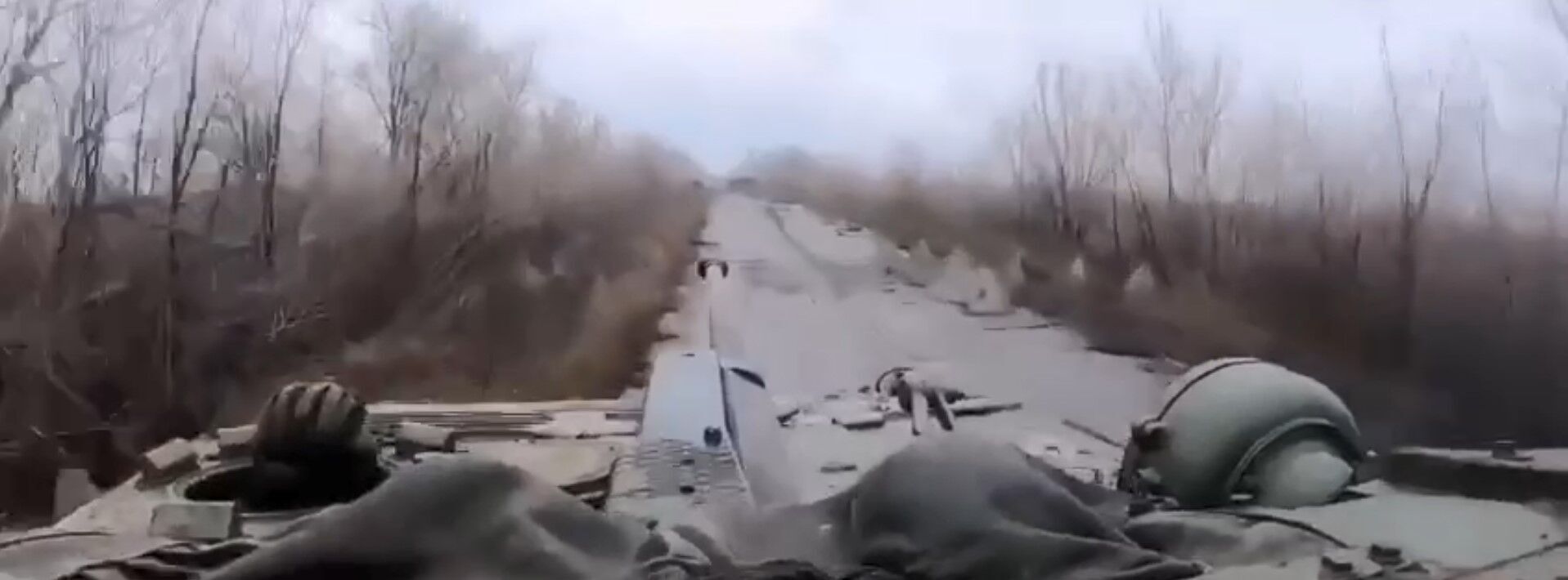 Бойцы ВСУ показали, как преодолевают бетонные фортификации армии рф (видео)