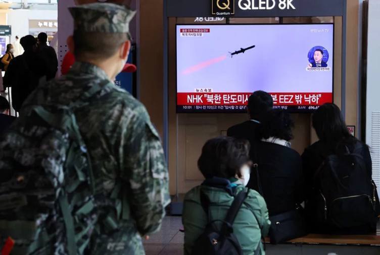 КНДР выпустила баллистические ракеты, Южная Корея ответила своими пусками - Reuters