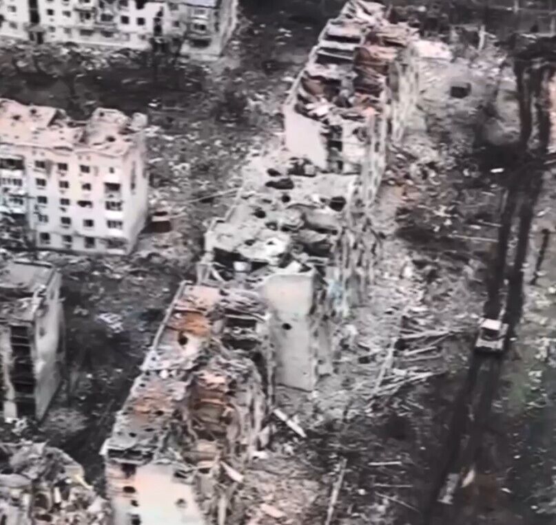 У Мар'їнці зруйновано цілі житлові квартали