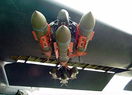 JDAM - спеціальні комплекти наведення (Joint Direct Attack Munition)