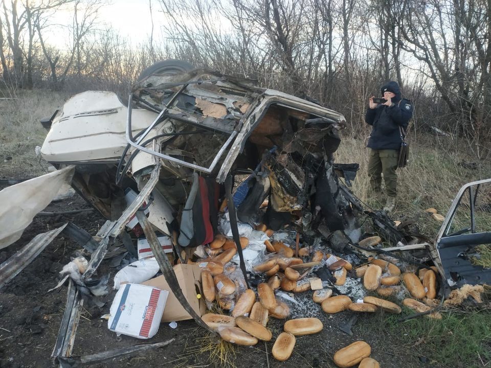 Взорвавшийся автомобиль на мини на Харьковщине