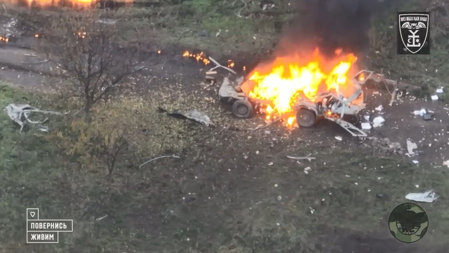 Грузовик рф уничтожен ударом украинской артиллерии