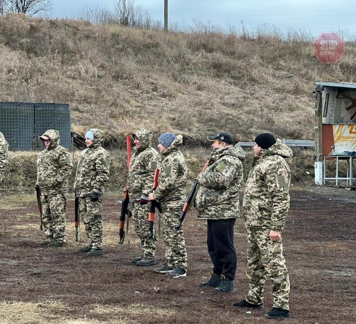 Навчання з військової підготовки на Кіровоградщині Фото: СтопКор