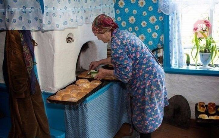  В Україні одна бабуся почастувала окупантів пиріжками з отрутою Фото з відкритих джерел