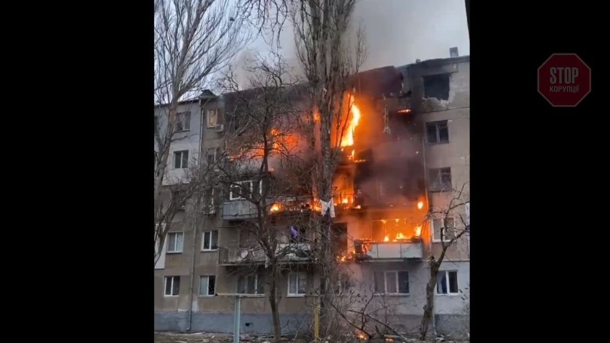  Наслідки обстрілів житлових будинків у Миколаєві Фото: скриншот