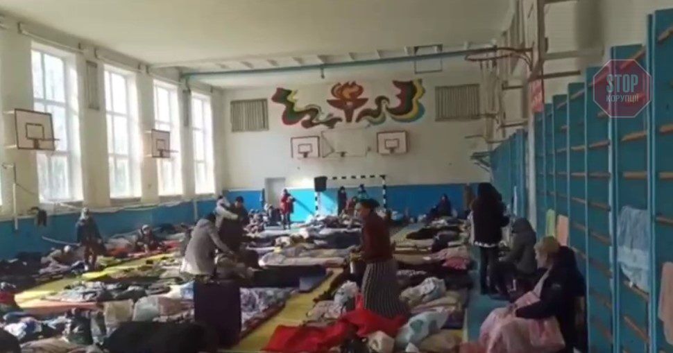  Центр допомоги у Бердянську - місце для відпочинку. Фото: скрін відео