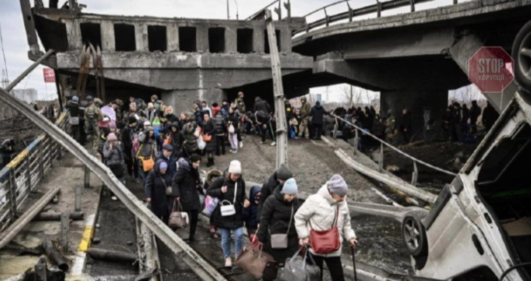  Окупанти припинили вогонь, щоб біженці пройшли через гуманітарні коридори. Ілюстративне фото з мережі