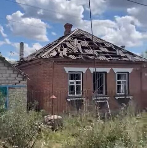 пошкоджений будинок
