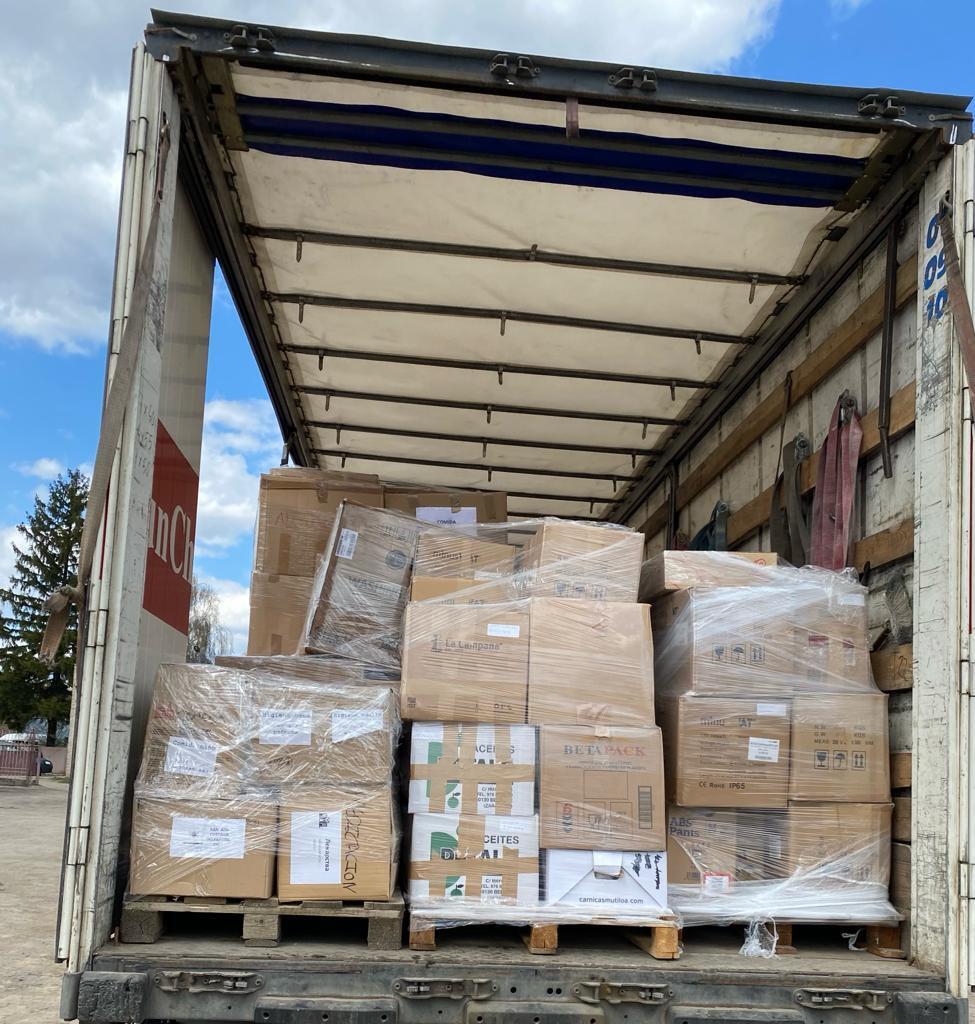 Багатотонна вантажівка з гуманітарним вантажем прибула на Волинь з-за кордону