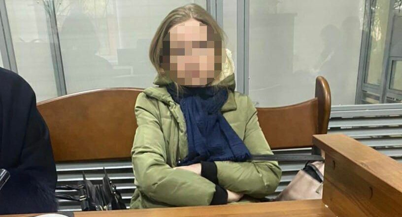 Київ ''є власністю Москви'': у столиці судитимуть викладачку гімназії, яка підтримувала російську агресію